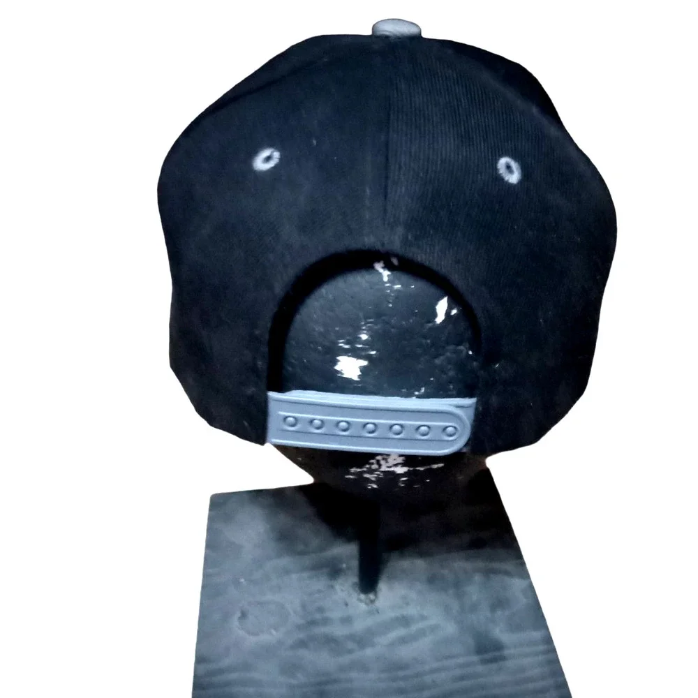 Raiders cap, snap back, Adult